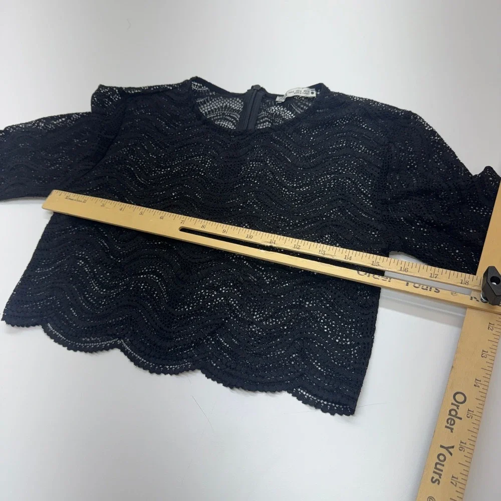 Zara Crop Top Womens Medium Black Lace Crochet Boho Goth Coquette